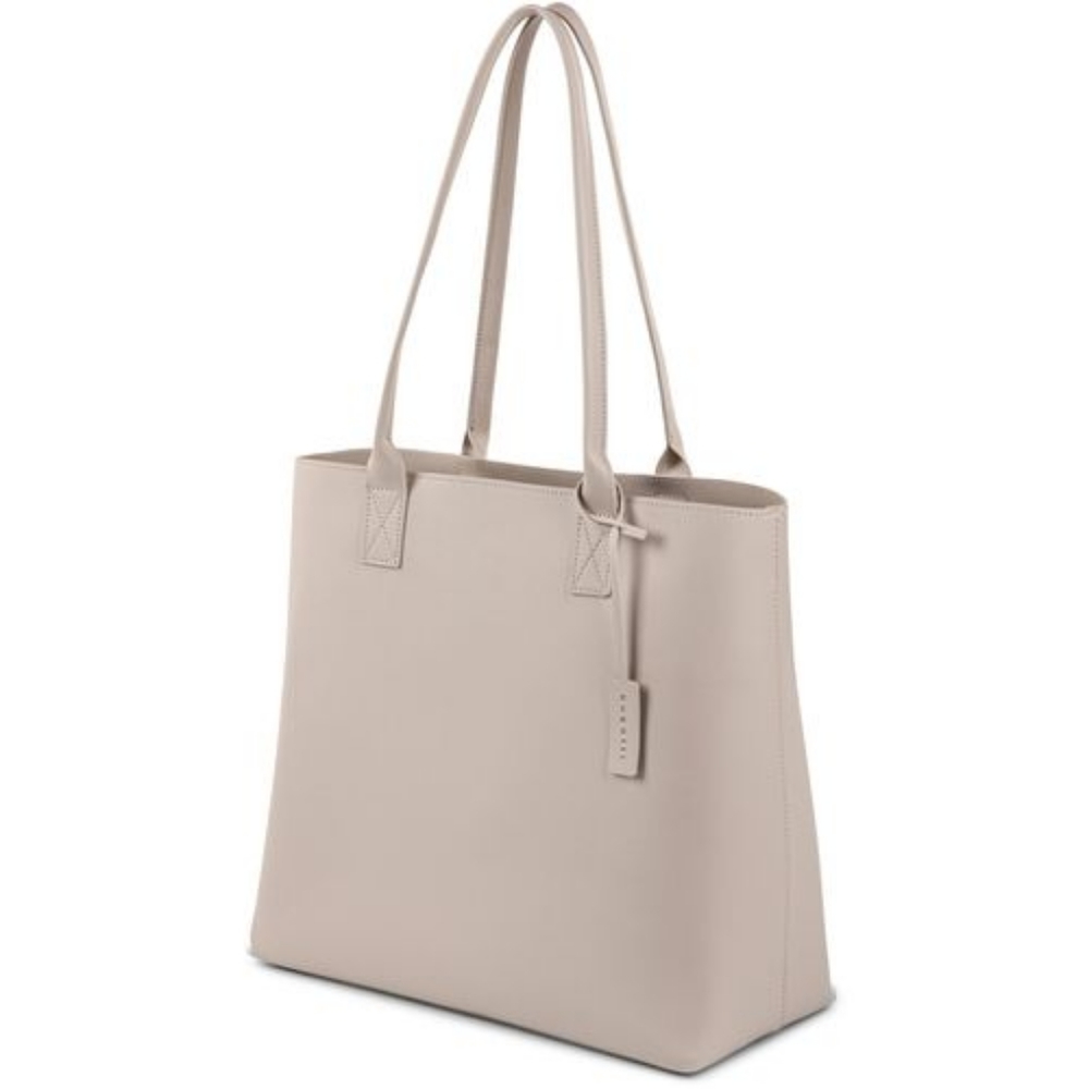 Brand New Bugatti cream color carrying case (Tote) for 14" Notebook. Never used.